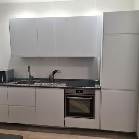 Solari Apartment Milaan Buitenkant foto